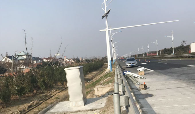 ?2017年228國道如東栟茶公路運輸車(chē)輛動(dòng)態(tài)稱(chēng)重檢測管理系統施工監理項目